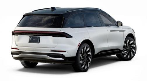 2025 Lincoln Nautilus Reserve
