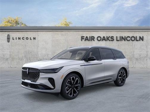 2025 Lincoln Nautilus Reserve