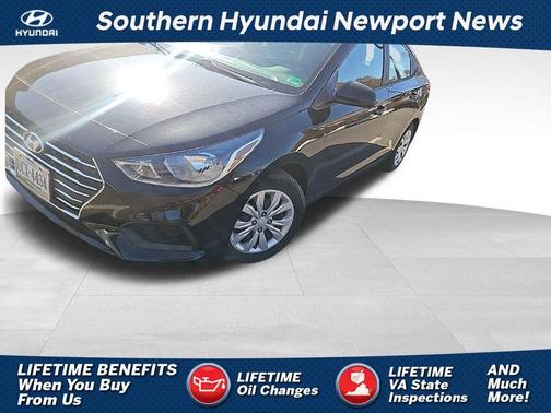 2022 Hyundai Accent SE