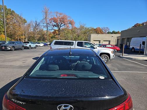 2022 Hyundai Accent SE