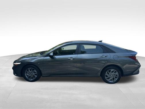 Amazon Gray 2026 Hyundai ELANTRA HEV Blue