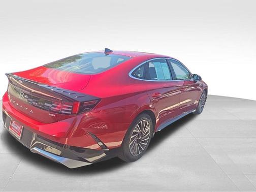 2025 Hyundai SONATA Hybrid SE