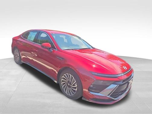 2025 Hyundai SONATA Hybrid SE