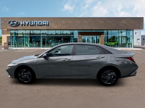 Amazon Gray 2026 Hyundai ELANTRA Sport