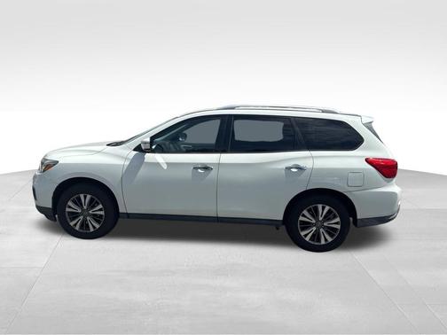 Glacier White 2017 Nissan Pathfinder SV