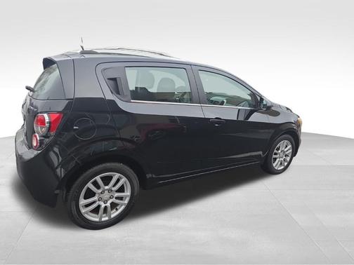 2016 Chevrolet Sonic LT