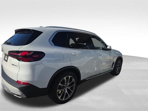 2025 BMW X5 xDrive50e