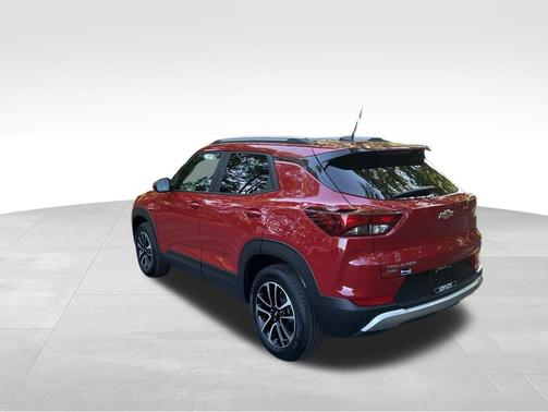 Apex Red 2026 Chevrolet Trailblazer LT