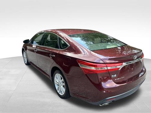Mica 2015 Toyota Avalon XLE Premium