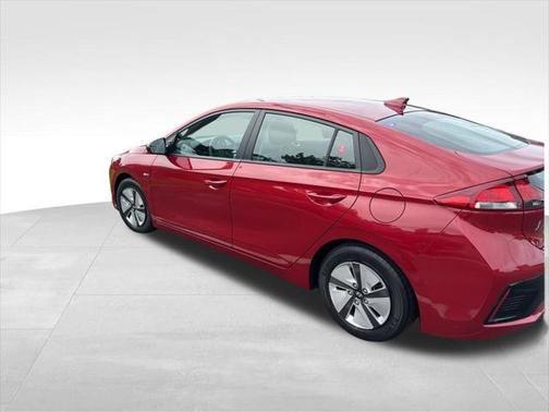 2019 Hyundai IONIQ Hybrid Blue