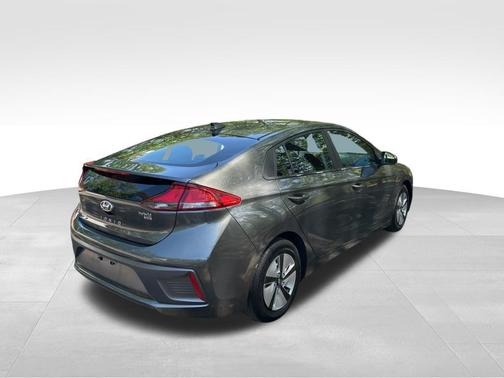 2022 Hyundai IONIQ Hybrid Blue