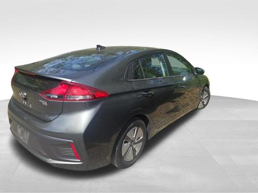 2022 Hyundai IONIQ Hybrid Blue