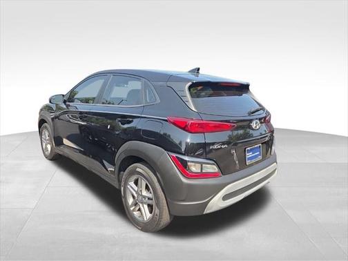 2022 Hyundai KONA SE