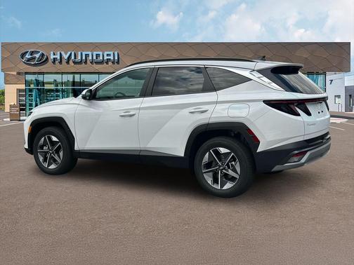 2026 Hyundai TUCSON SEL Convenience