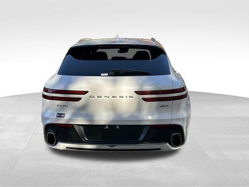 2025 Genesis GV70 2.5T AWD