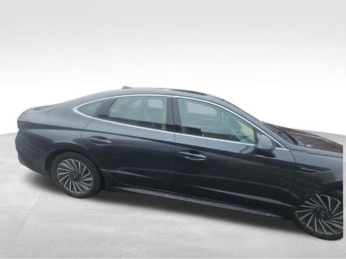 2024 Hyundai SONATA Hybrid Limited