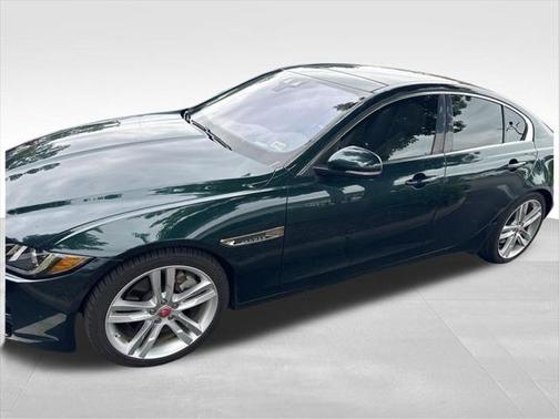2017 Jaguar XE 35t Prestige