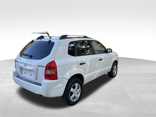 White 2007 Hyundai TUCSON GLS