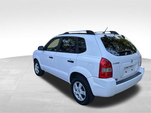 White 2007 Hyundai TUCSON GLS