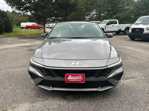 2025 Hyundai ELANTRA Sport