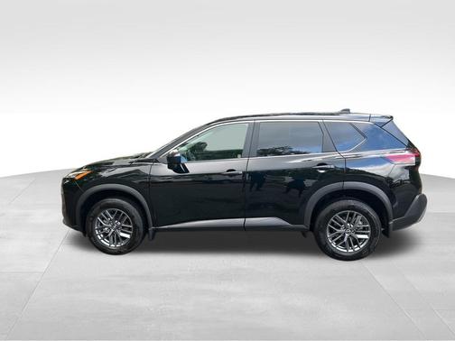 Super Black 2023 Nissan Rogue S