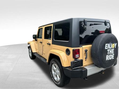 2013 Jeep Wrangler Unlimited Sahara