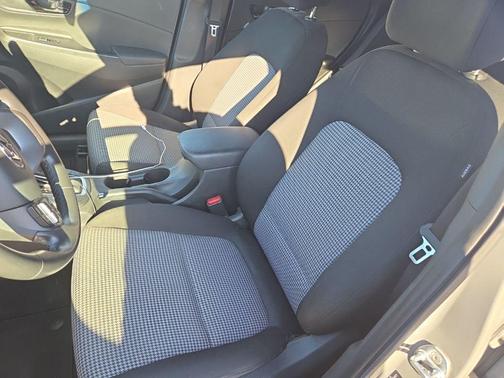 2021 Hyundai KONA NIGHT