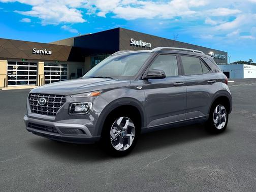 2026 Hyundai VENUE SEL w/Two-Tone Roof