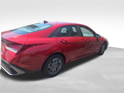 Ultimate Red 2024 Hyundai ELANTRA SEL