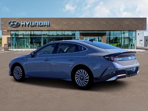 Transmission Blue 2026 Hyundai SONATA Hybrid SE
