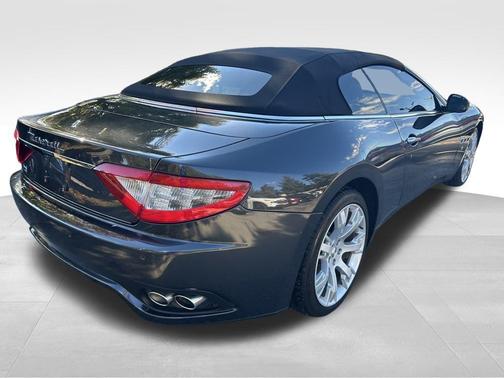 2015 Maserati GranTurismo Base