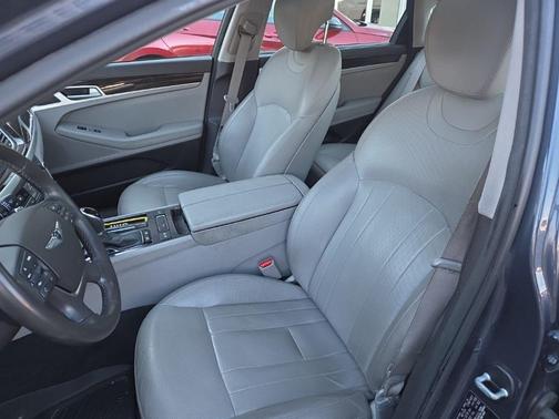 2017 Genesis G80 3.8