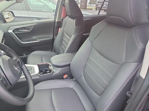 2025 Toyota RAV4 Hybrid Limited