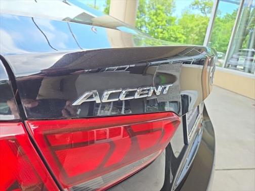 2021 Hyundai Accent SE