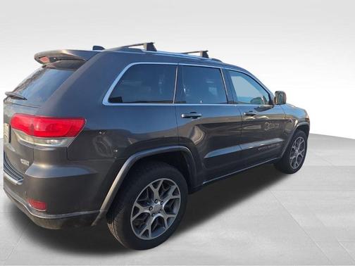 2018 Jeep Grand Cherokee Sterling Edition