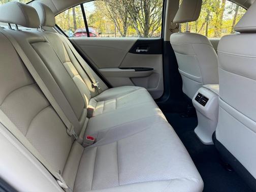 2017 Honda Accord Hybrid EX-L