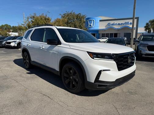 2025 Honda Pilot Black Edition