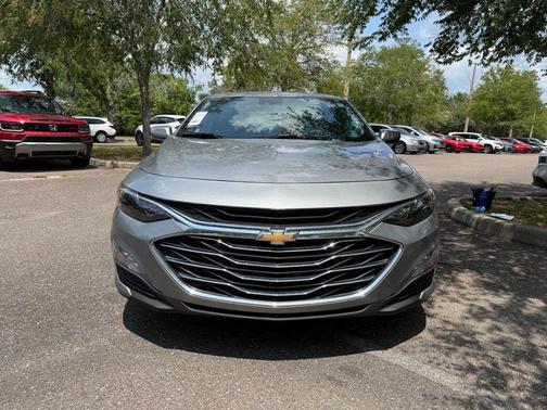 Sterling Gray Metallic 2025 Chevrolet Malibu LT