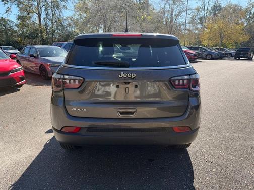 2023 Jeep Compass Sport
