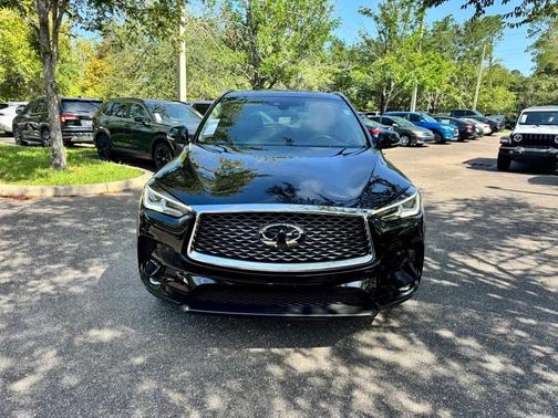 2022 INFINITI QX50 Luxe