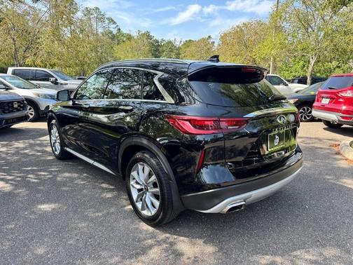 2022 INFINITI QX50 Luxe