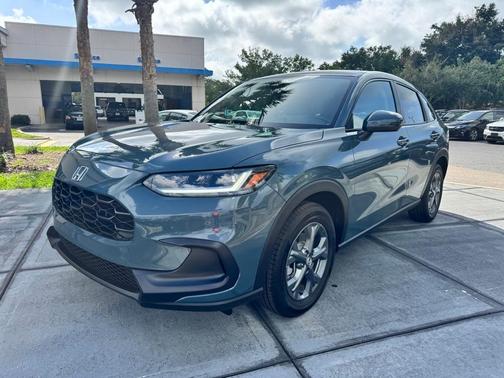 2026 Honda HR-V LX