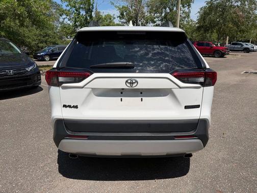 Ice 2024 Toyota RAV4 Adventure