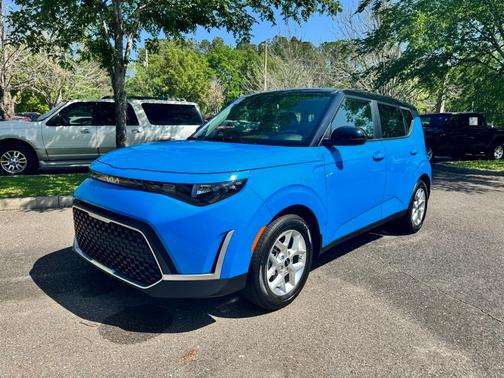 2023 Kia Soul S