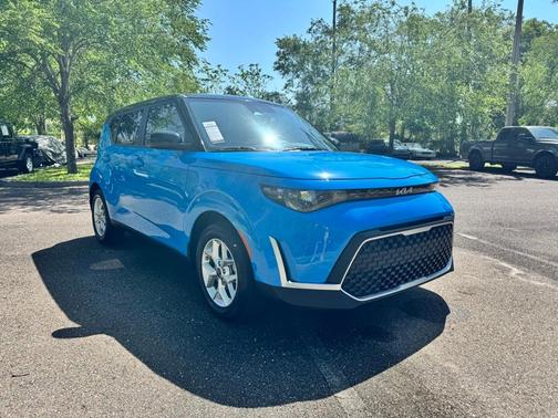 2023 Kia Soul S