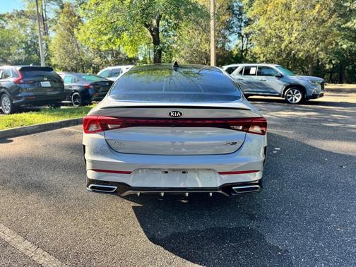 2021 Kia K5 GT-Line