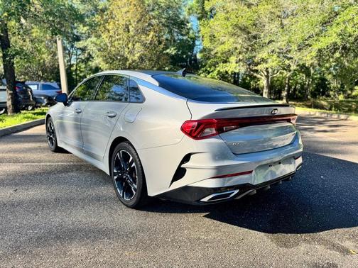 2021 Kia K5 GT-Line