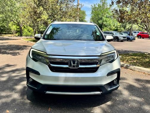2019 Honda Pilot Touring 8-Passenger