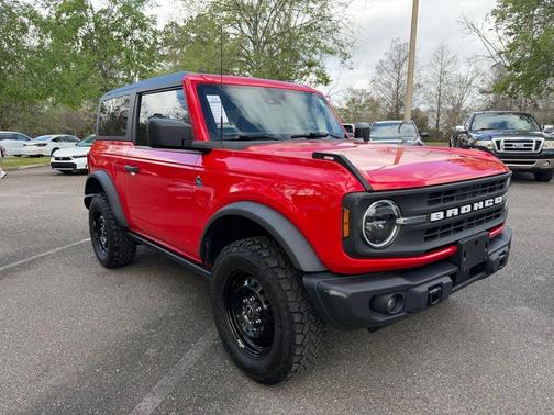 2023 Ford Bronco Black Diamond