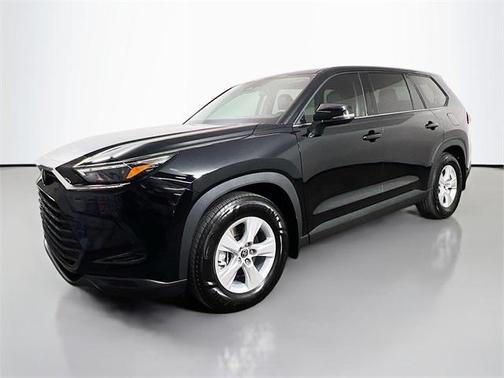 2025 Toyota Grand Highlander LE